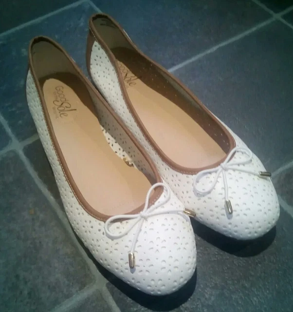 Debenhams ladies white deals shoes